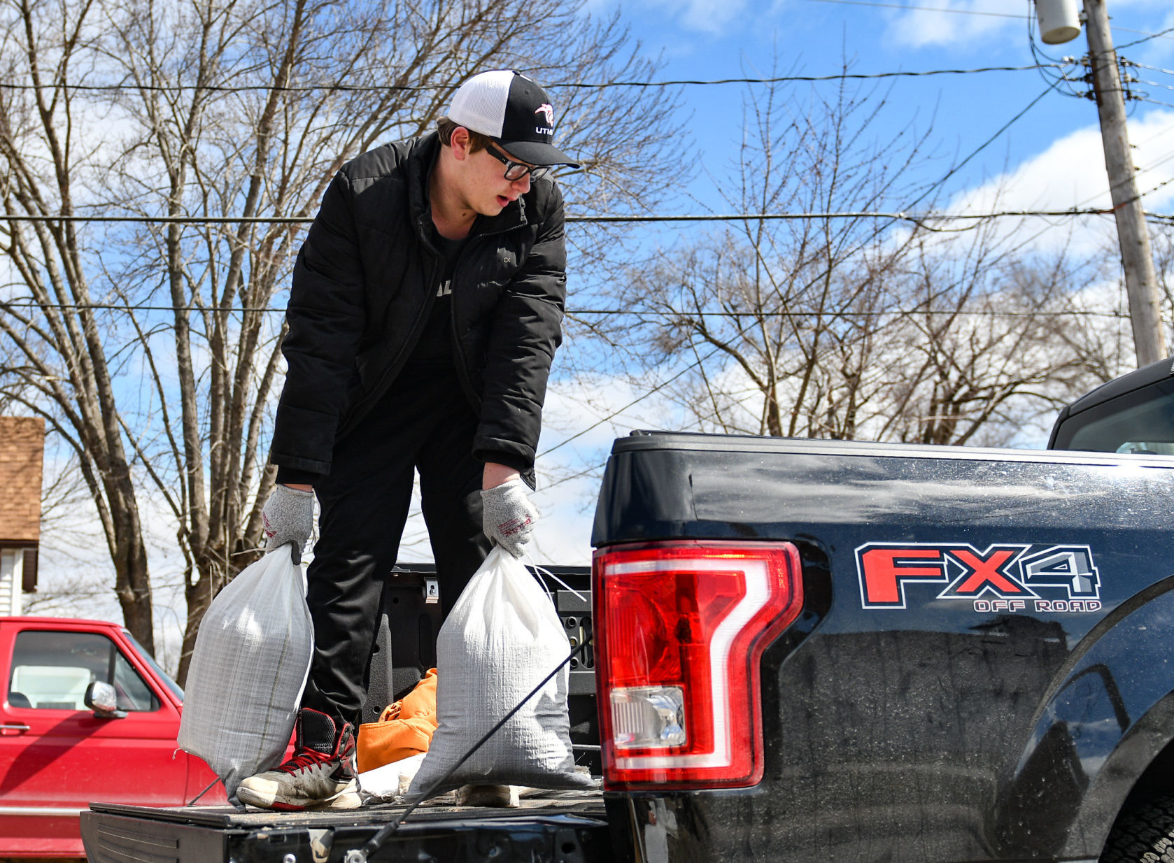 031619-mda-nws-sandbags-007a.JPG